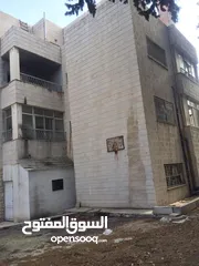  10 عمارة للبيع في منطقة حيوية في الشميساني، تصلح لعدة مشاريع استثمارية