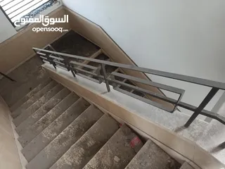  5 فيلا حديثه للبيع