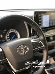  9 Toyota Highlander Limited2022