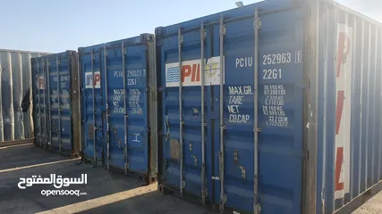  9 حاويات فارغه مستعمله ( كونتينر ) مجمركه للبيع  في عمان