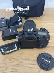  6 Canon Eos 90D with gimbal