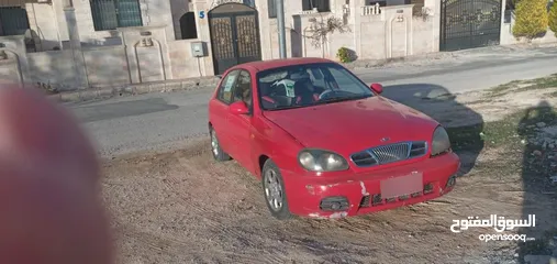  2 سيارة دايو لانوس هاتشباك موديل 2001