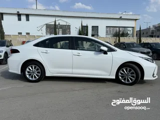  4 تويوتا كارولا ترخيص 2022 محرك 1800 هايبرد جير أوتوماتيك 170 حصان