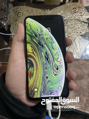  3 السعر قابل للتفاوض بسيطiPhone XS 64 التفاصيل اقرأ الوصف الرجاء عدم الاتصال