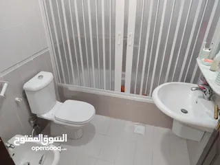  15 الرابية شقة لقطة للبيع قرب إشارة السفارة الصينية طابق ثاني