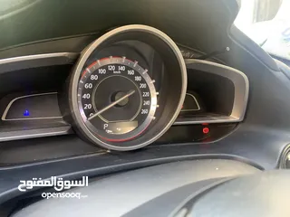  4 مازدا زوم 3 ، 2015