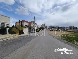  2 ارض سكنية في منطقة الحويطي ، بمساحة ارض 1000م