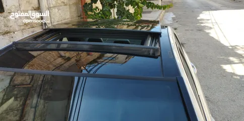  4 مرسيدس 2012 C200 AMG للبيع على الكاش اتومات وتوب ترينك وغيار اسبورت 7غيار فل اضافات بانورما مع فتحه