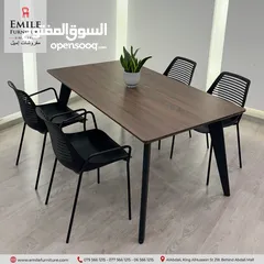  16 كرسي عظم أرجل معدن  مع أيدي بألوان مميزة