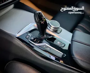  16 ‏530E   // 2019.            ‏ benzin  Plug In Hybrid (PLUG IN )  ‏ 297HP  Turb