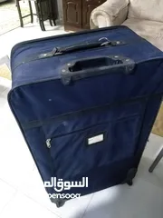  4 حقيبة سفر بحالة جيدة جدا