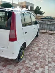  4 دايهاتسو شاريد 2006