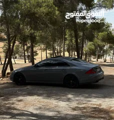  24 Mercedes_Benz_CLS 3700