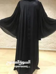  2 يوجد عبايات كويتي