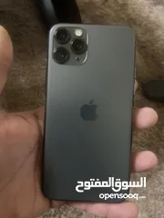  1 Iphone 11-pro بسعر خرافي اقرا الاعلان