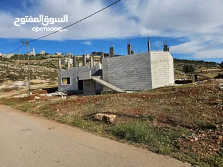  10 قطعة ارض مع بيت للبيع