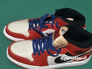  4 Size 12 - Air Jordan 1 Retro SE Mid   حذاء نايك باللون البرتقالي و بحالة جديدة Team Orange