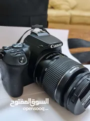  7 كانون 250d للبيع مع عدسة 18-55 بسعر الحرق