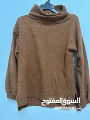  5 ملابس نسائية مستعمل شبه جديد