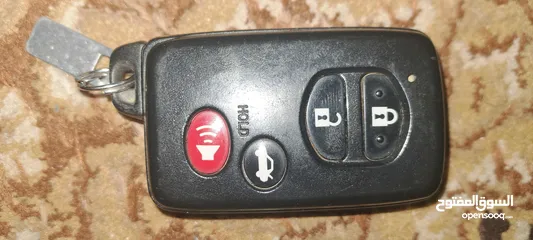  1 مفتاح كامري 2011 اصلي