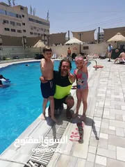  9 دورات سباحه وجلسات علاجيه