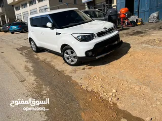  5 كيا سول 2018