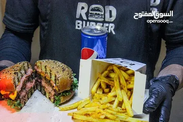  2 شيف غربي وايطالي وتركي واداره مطاعم وتجهيز المطاعم بجوده عاليه يطلب عمل