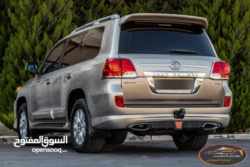  3 Toyota Land Cruiser Gx-r 2014 V8   السيارة بحالة الوكالة و قطعت مسافة 154,000 كم فقط