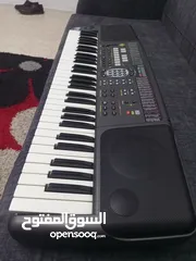  5 اورغ CD1اورتينال شرقي بحاله ممتازه للبيع بسعر 120 قابل للتفاوض بشىء بسيط مع المحول الاصلي