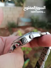  4 ساعة سويسرية للبيع