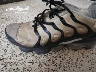  8 حذاء نايك اصلي مستعمل اقل من اسبوعين   فقط للي بفهم بابالحذاء