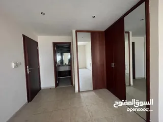  16 (محمود سعد)ثلاث غرف وصالة للايجار السنوي في الشارقة المجاز1 بتشطيب راقي جدا سهل لمخرج ل دبي