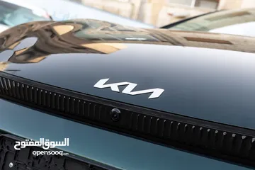  3 Kia EV6 2022 دفع رباعي بطاريه كبيره فل مسكر  فل اضافات خمس كميرات لون مميز