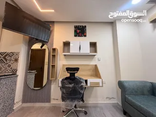  23 26 استديو للبيع عند الجامعة الاردنية تشطيب جديد حمام و مطبخ لكل استديو عائد استثماري مميز جدا و مميز