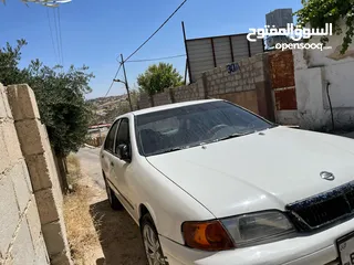  12 نيسان صني 1999 وارد ياباني ماتور 1500 قطارة بنزين ...... قابل للتفاوض والشرا ما بقصر معه ...