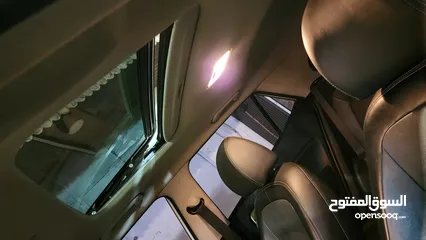  6 جيب فينيو 2020 ترخيص شهر 11/ 2019  مع فتحه سقف