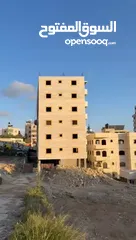  14 شقتين للبيع بإطلاله جميلة ومنطقة راقية