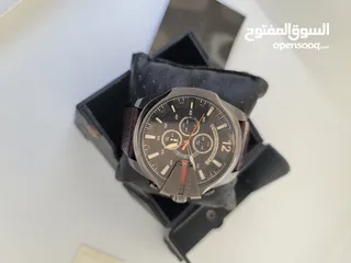  6 ساعات ماركات اصليه جي شوك و الديزل و ck بأسعار مناسبه جدا ....لأصحاب الذوق الرفيع