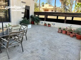  2 شقة فاخرة للبيع في عبدون - طابق أرضي