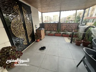  12 شقة مميزة ارضية تشطيب سوبر ديلوكس في أجمل احياء الياسمين خلف مستشفى الحياة