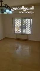  2 شقه مفروشه للإيجار اسبوعي او شهري بموقع متميز وتشطيبات سوبر ديلوكس