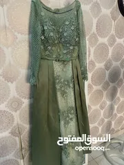  8 فساتين سهره بحاله جديده لبسه واحده فقط للبيع