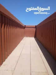  19 للبيع  containers  ( حاويات )  كونتينر مستعمله وبحاله جيده