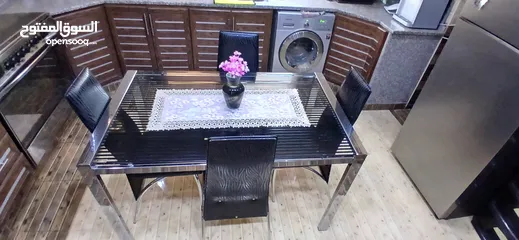  5 طاوله سفره / ديكور شاشاه للبيع