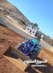  1 جرافه للأجار جرافه اكبيره +صغيره+قلابات مداحل