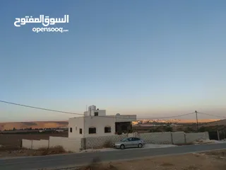  22 مزرعة مع بيت للبيع