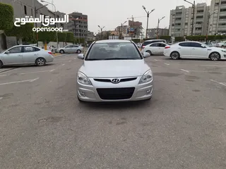  6 هيونداي i 30 للبيع