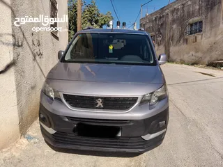  6 بيجو ريفتر 2020 عداد110 6+1