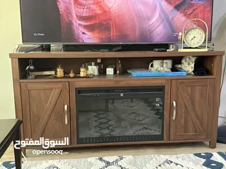  1 TV table with heater