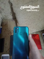  6 تليفونات بدهم شاشات و ممتاز حالتهم